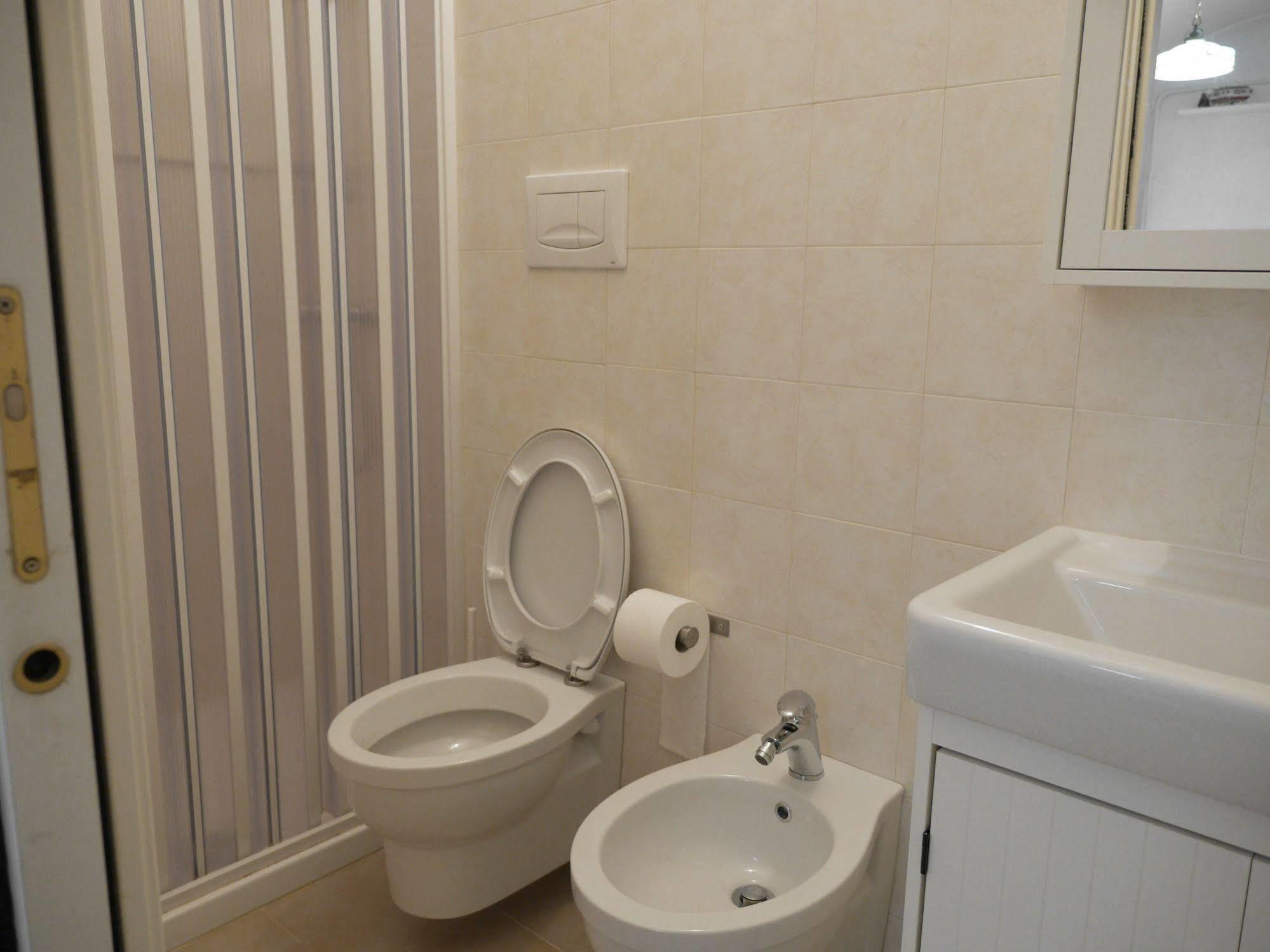 La Conchiglia Domus Apartment Полиняно а Маре Екстериор снимка